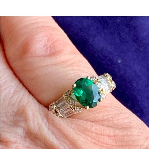 💚 14K EMERALD & WHITE SAPPHIRE RING 💚 - Picture 1 of 7